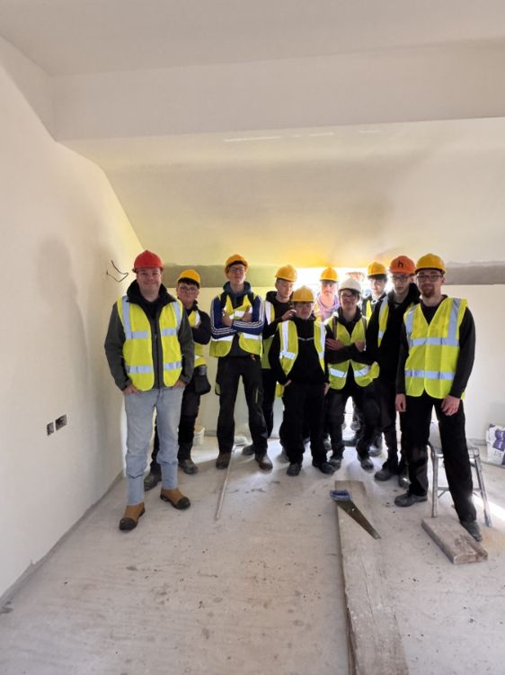 Level 2 Traineeship in Brickwork on site visit in Newtownards